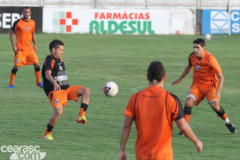 [20-03] Treino de Finalização e Técnico - 19