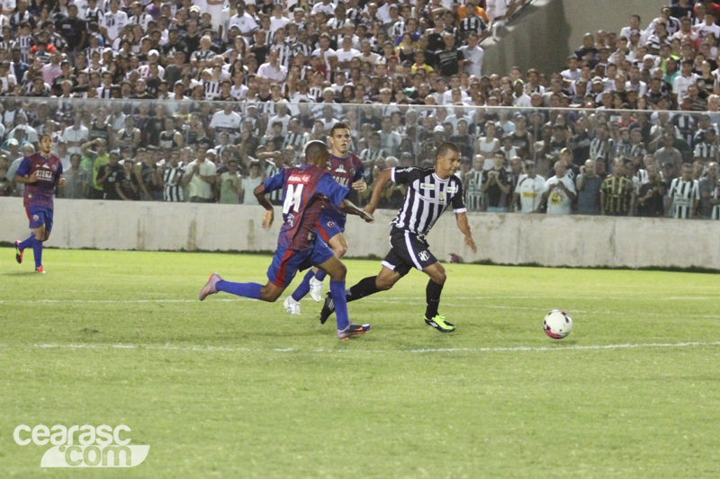 [01-02] Ceará 5 x 1 Tiradentes - 18