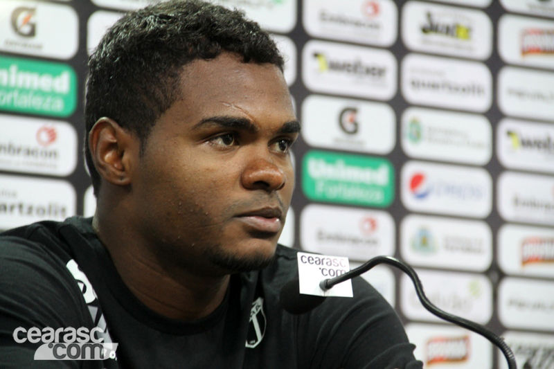 [17-04] Apresentação de Gil e Nikão - 6