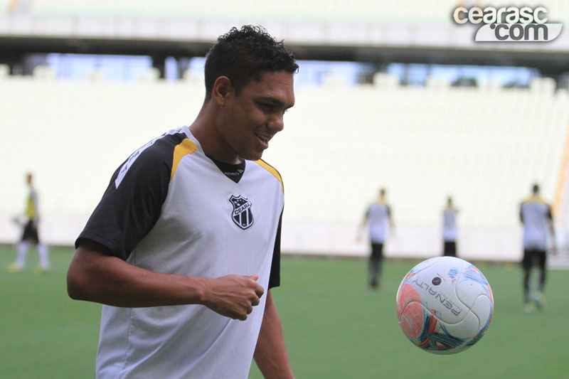 [28-11] Treino tático - Arena Castelão - 5