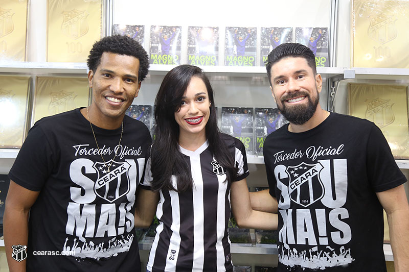 [18-04-2017] XII Bienal Internacional do Livro Part. 1 - 12