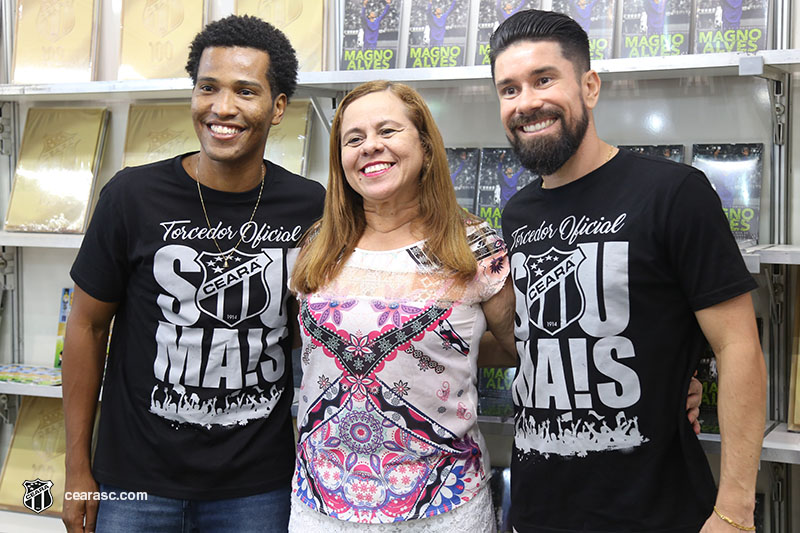 [18-04-2017] XII Bienal Internacional do Livro Part. 2 - 1