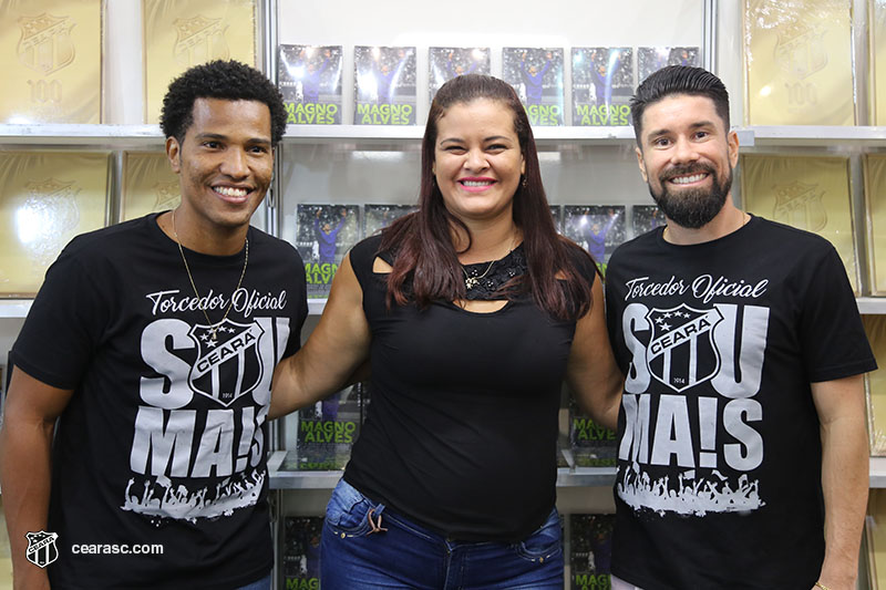 [18-04-2017] XII Bienal Internacional do Livro Part. 2 - 20