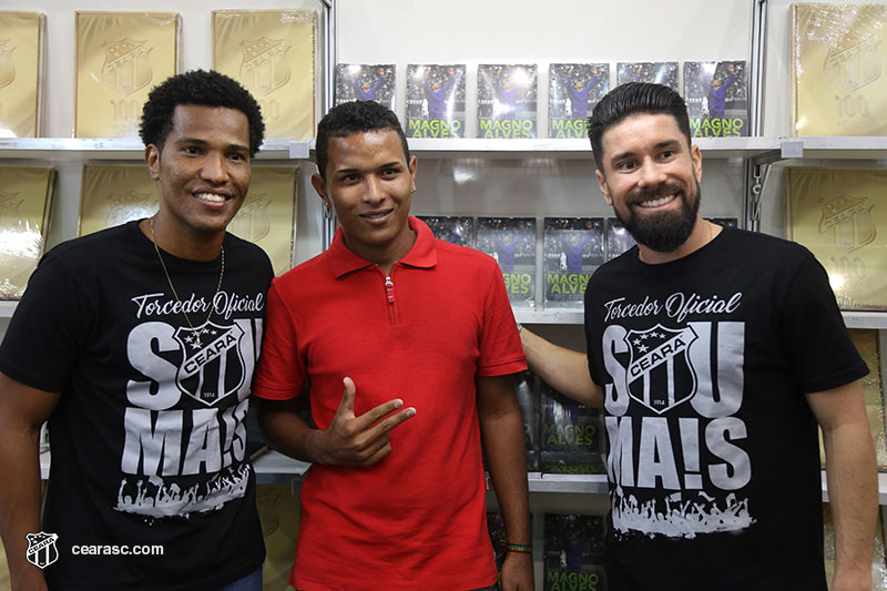 [18-04-2017] XII Bienal Internacional do Livro Part. 2 - 24