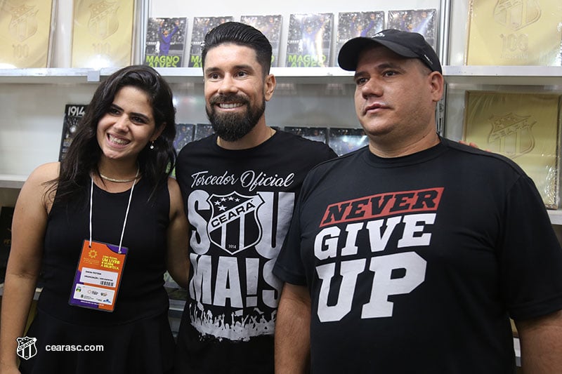 [18-04-2017] XII Bienal Internacional do Livro Part. 2 - 30