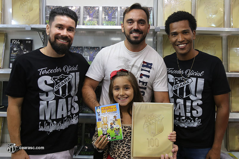 [18-04-2017] XII Bienal Internacional do Livro Part. 2 - 33