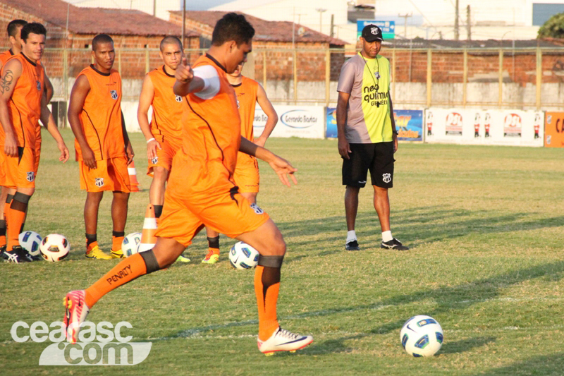 [05-10] Treino de Finalizações - 9