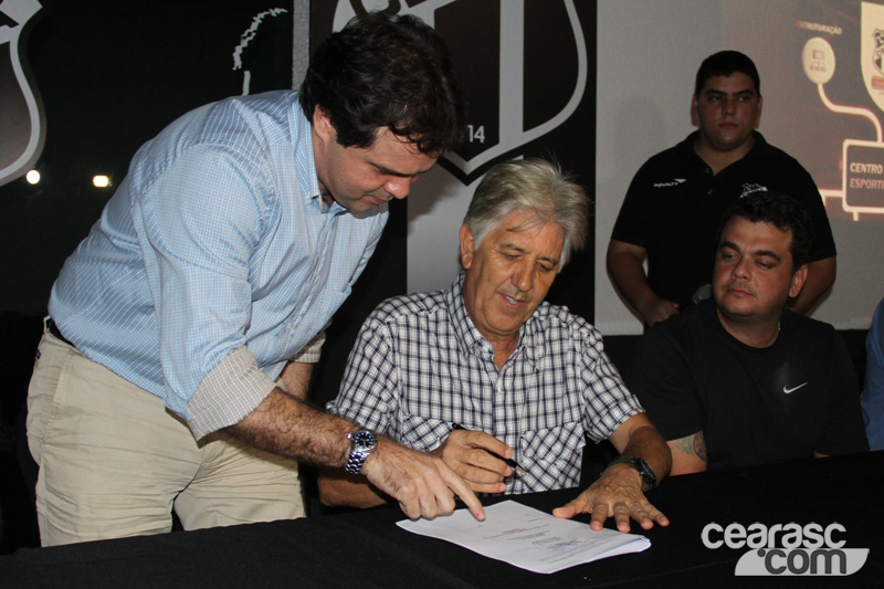 [03-06] Ceará assina protocolo de intenção para aquisição do Ceten - 21