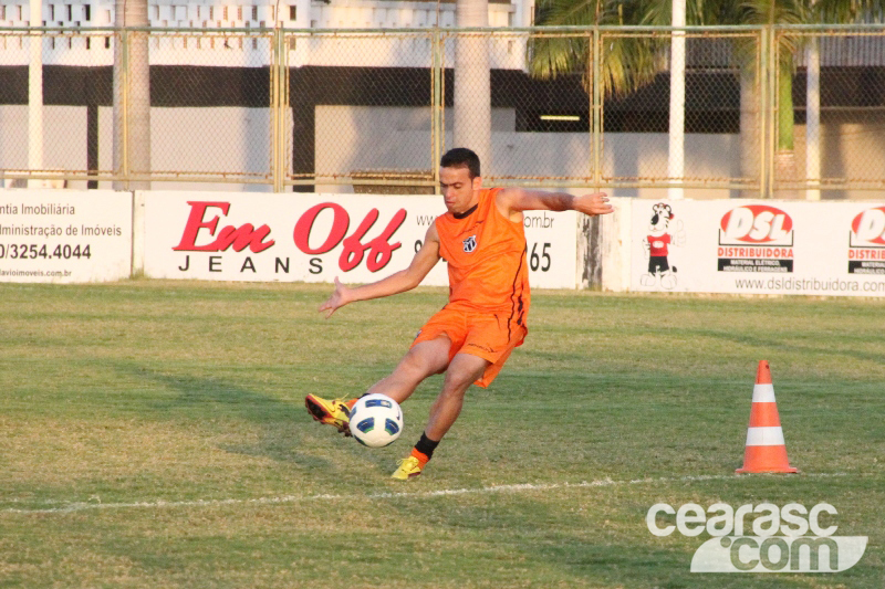 [05-10] Treino de Finalizações - 12