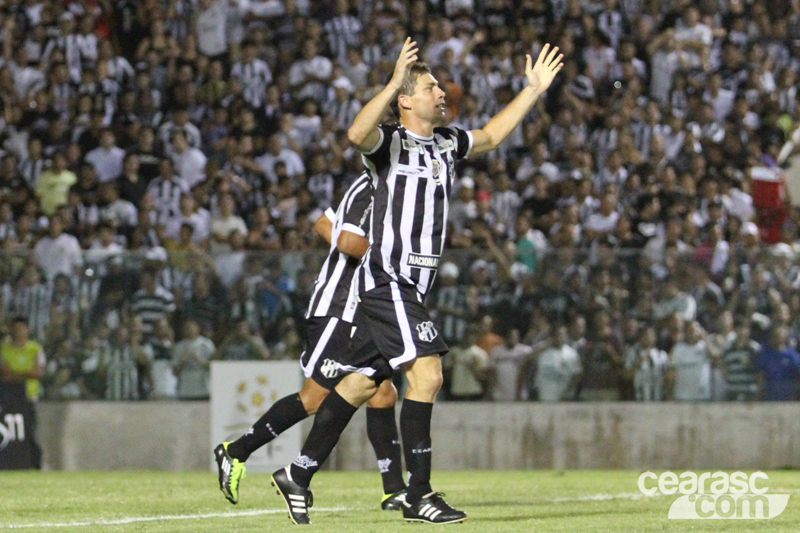 [01-02] Ceará 5 x 1 Tiradentes2 - 5