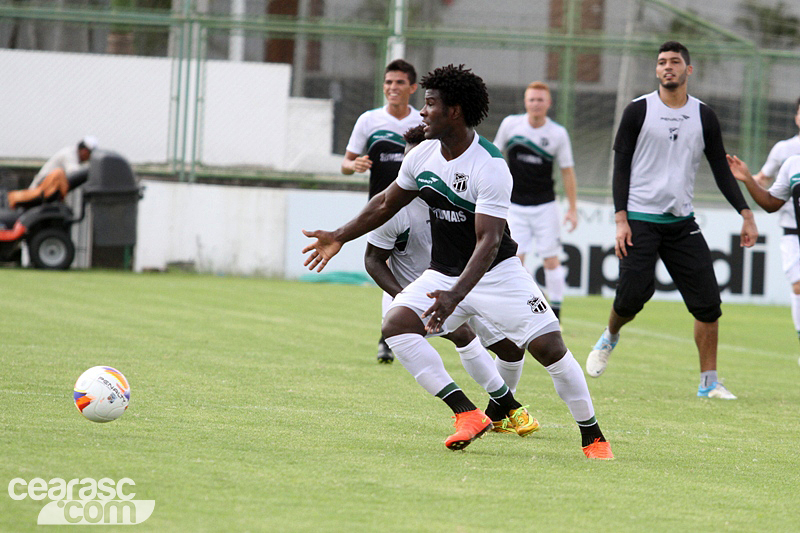 [13-03] Treino técnico + tático - 12