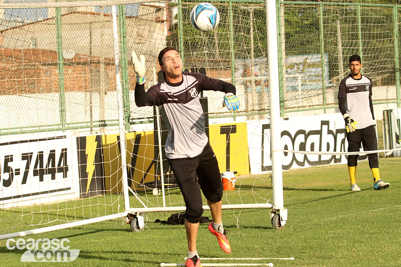 [09-02] Reapresentação + treino técnico - 14