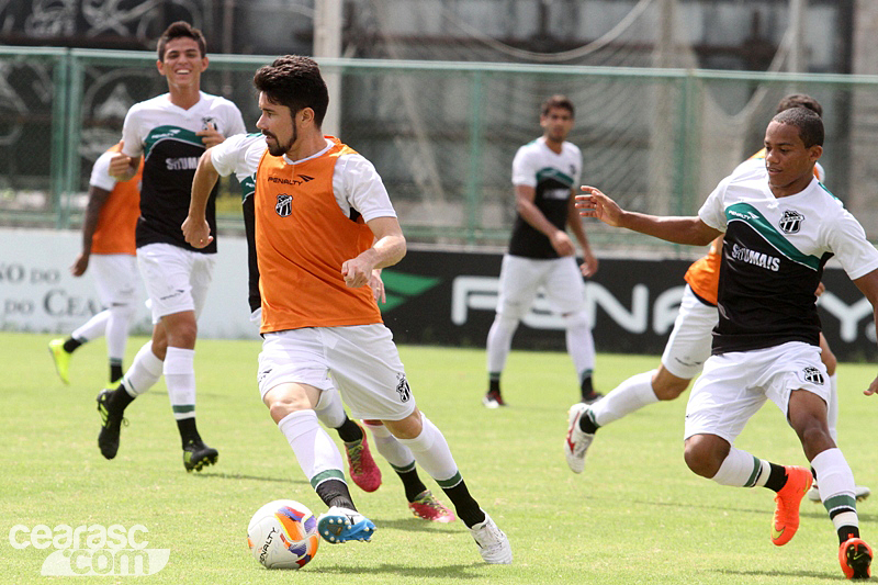 [13-03] Treino técnico + tático - 17