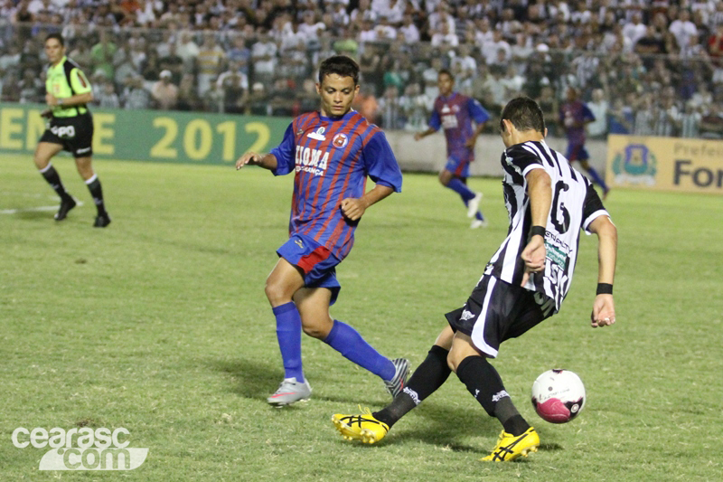 [01-02] Ceará 5 x 1 Tiradentes2 - 8