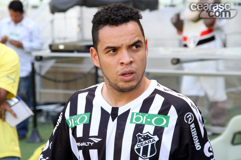 [07-04] Ferroviário 0 X 2 Ceará - 01 - 2