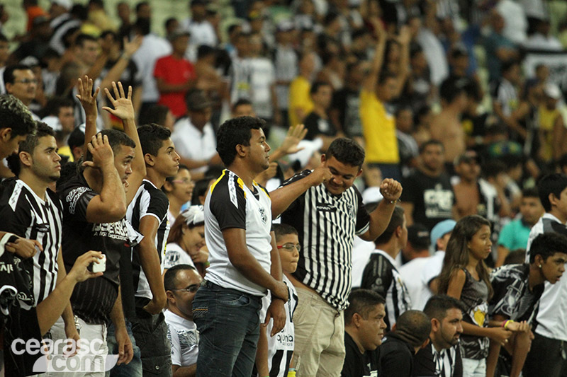[13-08] Ceará 3 x 1  Internacional - TORCIDA - 46