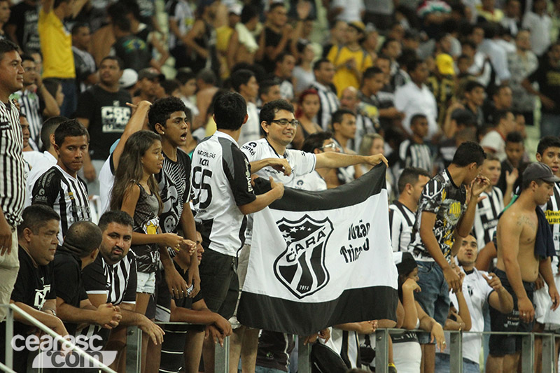 [13-08] Ceará 3 x 1  Internacional - TORCIDA - 47