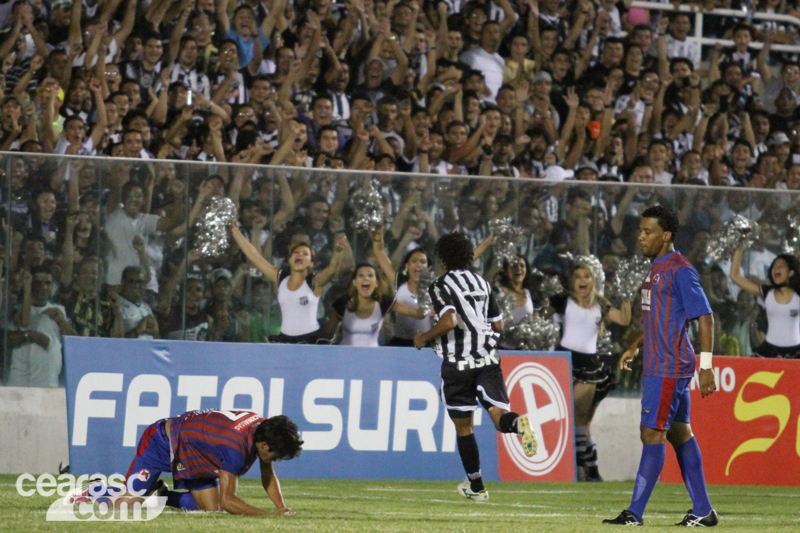 [01-02] Ceará 5 x 1 Tiradentes2 - 10