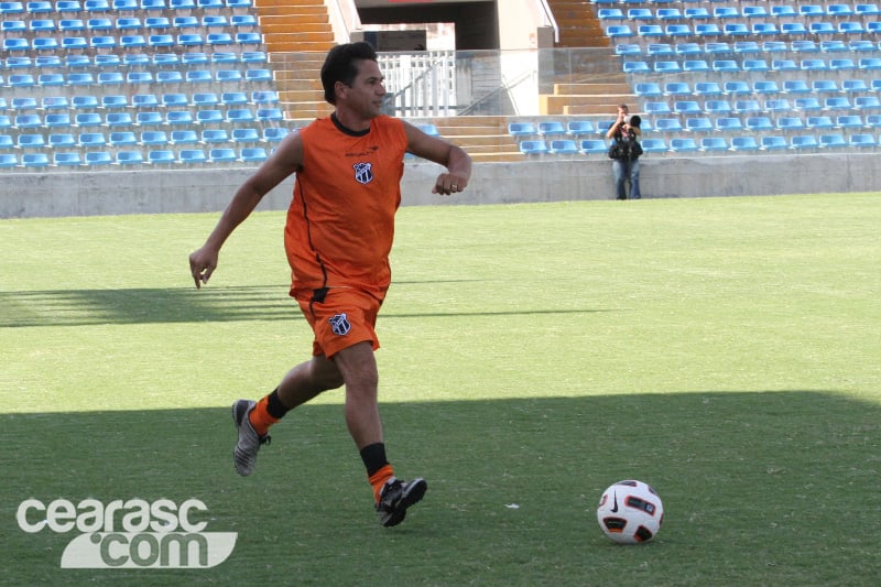 [07-10] 140 contra 11 - 11