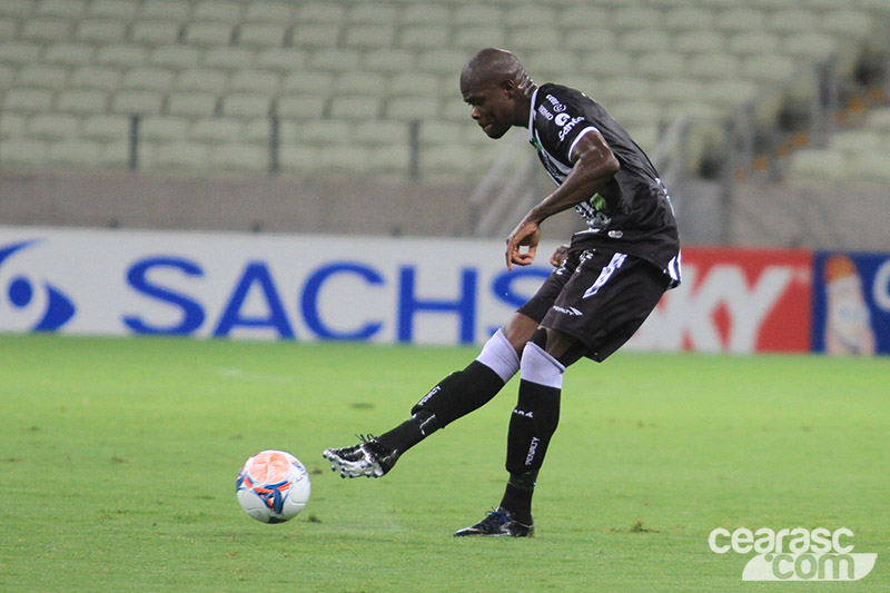 [08-10] Ceará 5 x 3 Bragantino - 02 - 7