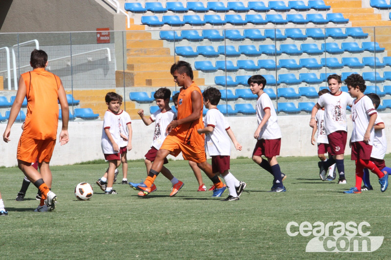 [07-10] 140 contra 11 - 15
