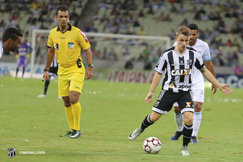 [02-06-2017] Ceará 1 x 0 Londrina - 44