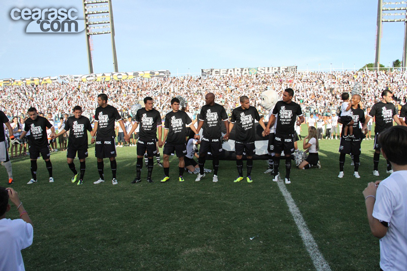 [13-11] Ceará 2 x 3 Santos - Crianças - 16