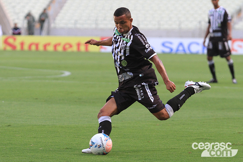 [30-11] Ceará 0 X 3 Joinville - 9