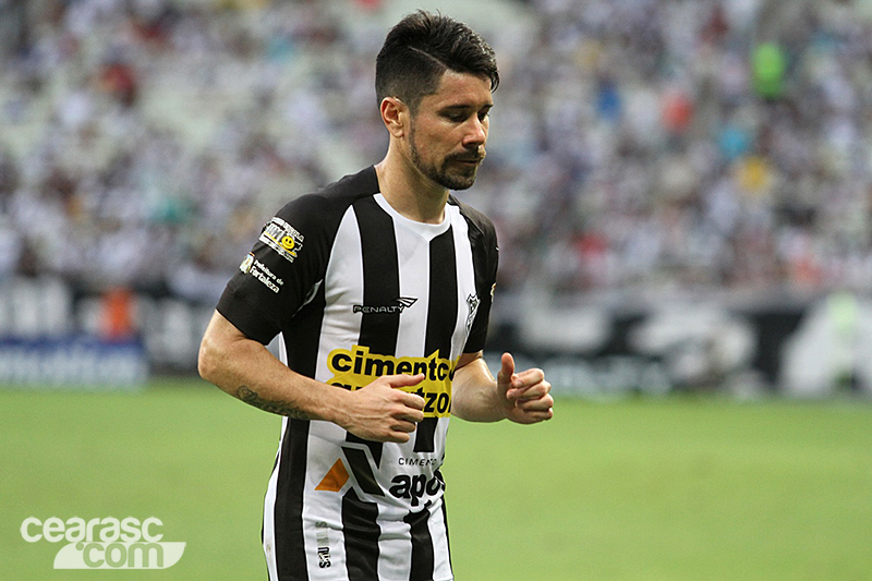 Momentos do meia Ricardinho no Vozão - 17