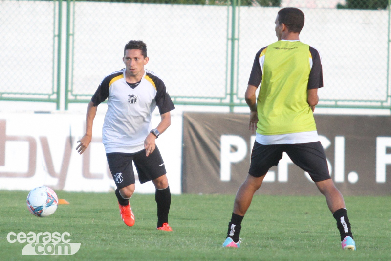 [06-06] Reapresentação + treino físico e técnico - 1