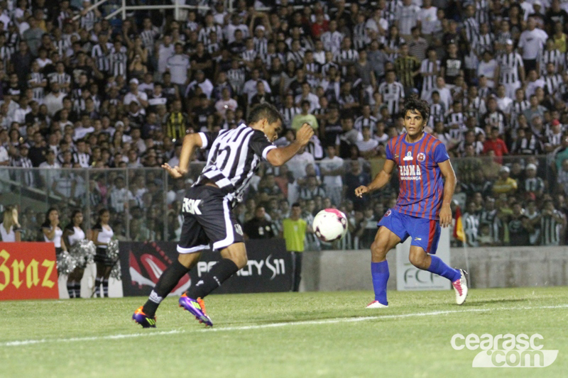 [01-02] Ceará 5 x 1 Tiradentes2 - 14