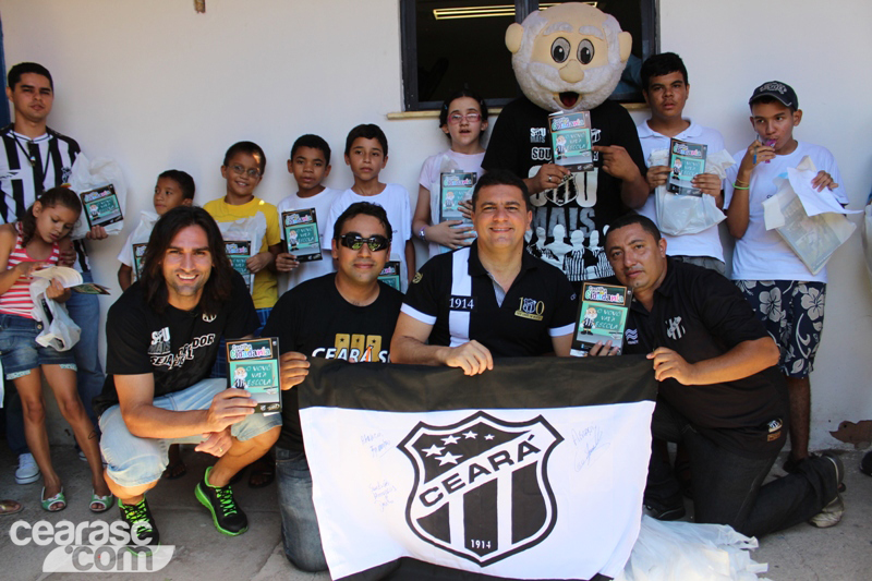 [23-08] Vovô vai a escola - Casa da Esperança - 35