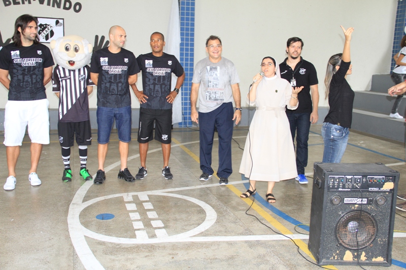 [30-08] vovô vai à escola - Instituto Filippo Smaldone 01 - 4