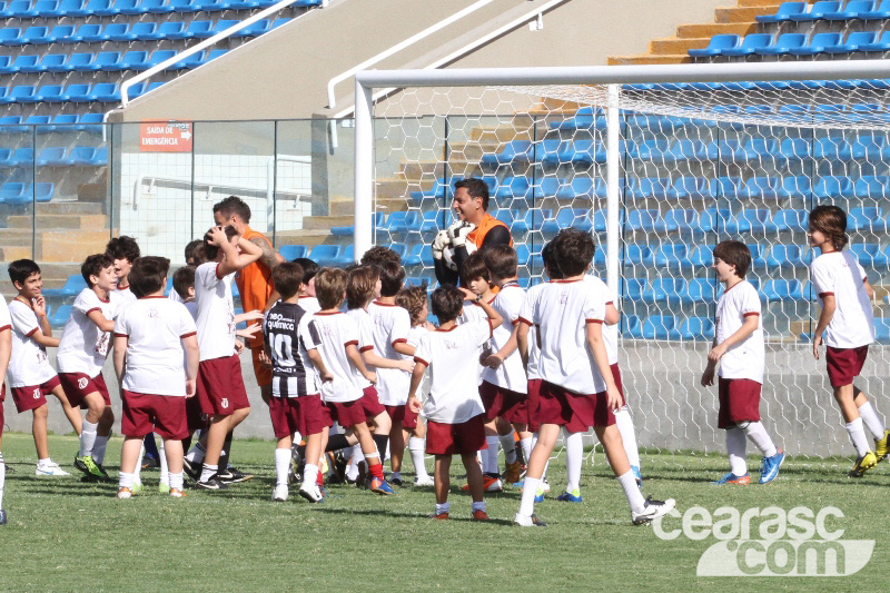[07-10] 140 contra 11 - 25