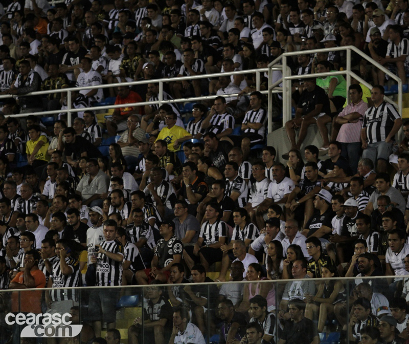 [11-04] Ceará 2 x 2 Paraná - TORCIDA - 6