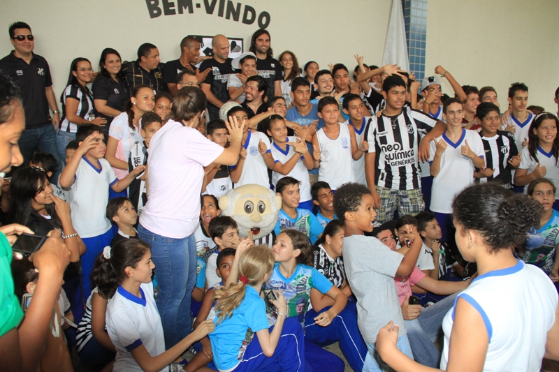 [30-08] vovô vai à escola - Instituto Filippo Smaldone 01 - 23