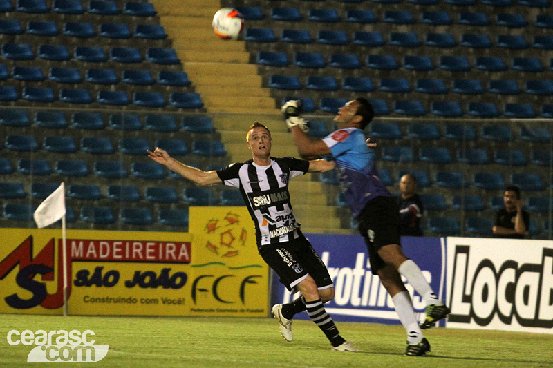 [14-02] Ceará  4 x 3 Maranguape - 20