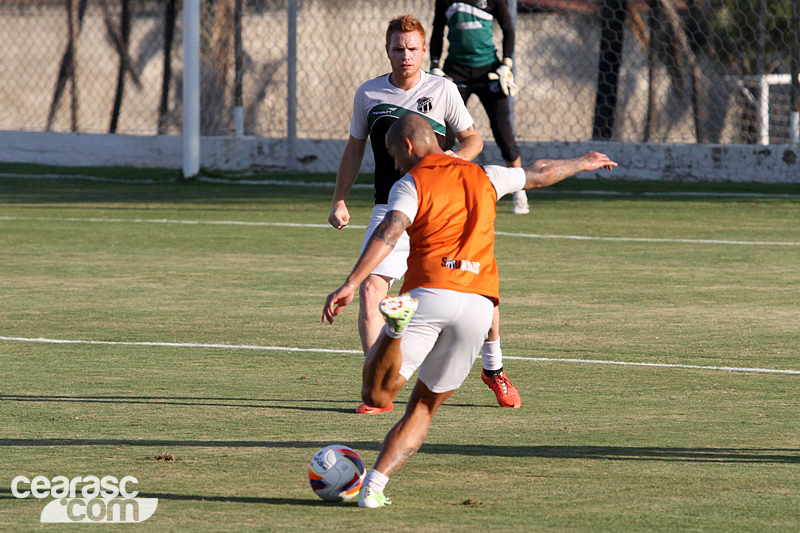 [23-09] Treino coletivo - Cidade Vozão - 16