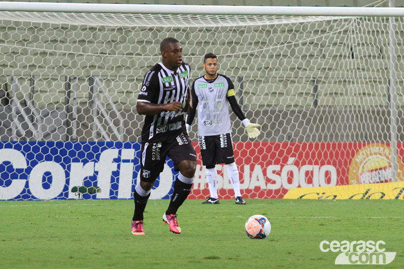 [08-10] Ceará 5 x 3 Bragantino - 02 - 33