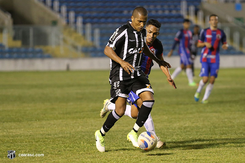 [22-08-2017] Ceará 2 x 0 Tiradentes - Fares Lopes  - 11