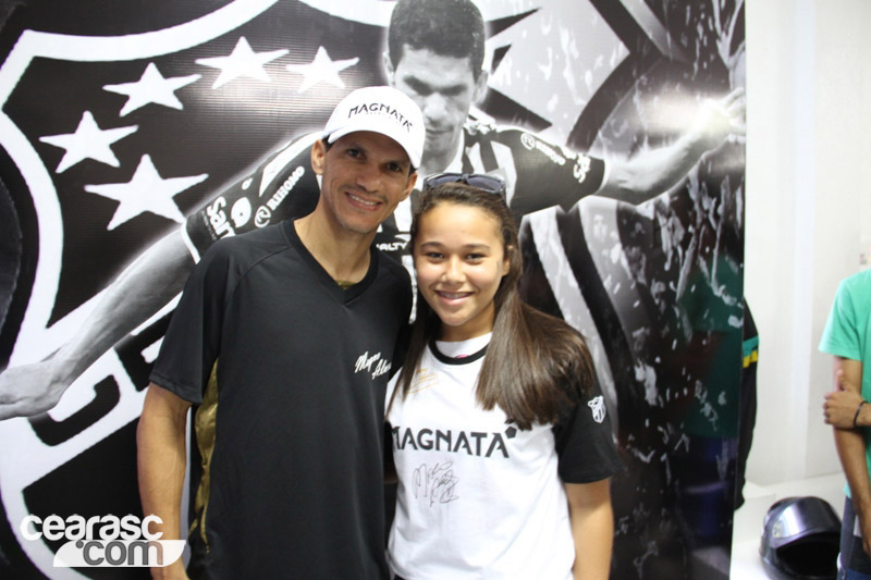 [22-04] Autógrafos com Magnata - Sou Mais Sede  - 1