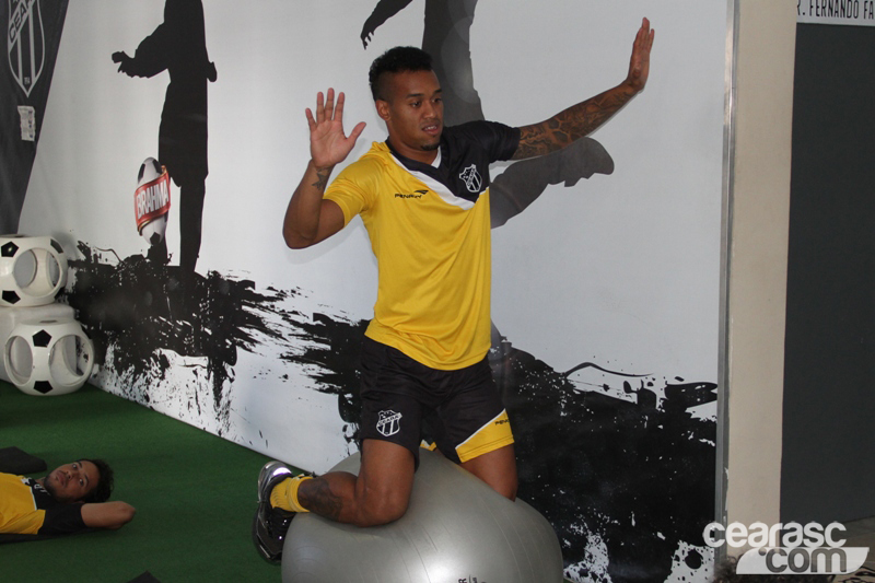 [19-06] Treino físico + técnico - 10