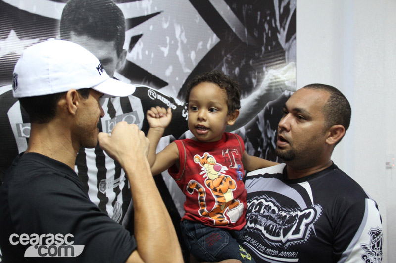 [22-04] Autógrafos com Magnata - Sou Mais Sede  - 27