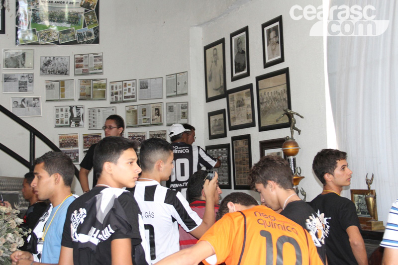 [08-10] Torcedores de Jijoca visitam clube - 10