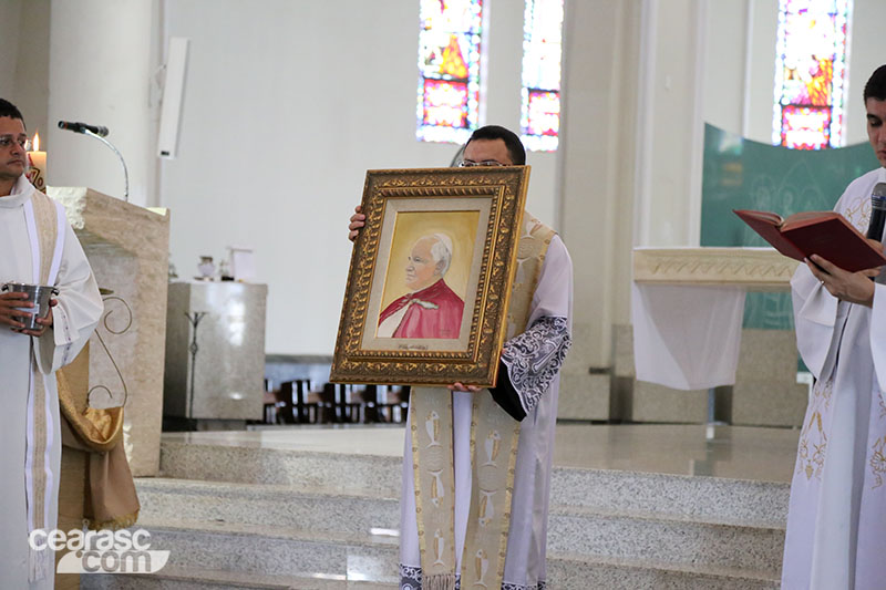 [09-04-2016] Missa de decreto - João Paulo II é padroeiro do Ceará SC - 26