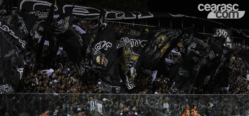 [11-04] Ceará 2 x 2 Paraná - TORCIDA - 17
