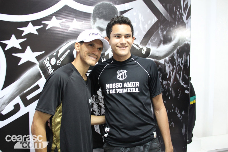 [22-04] Autógrafos com Magnata - Sou Mais Sede  - 42