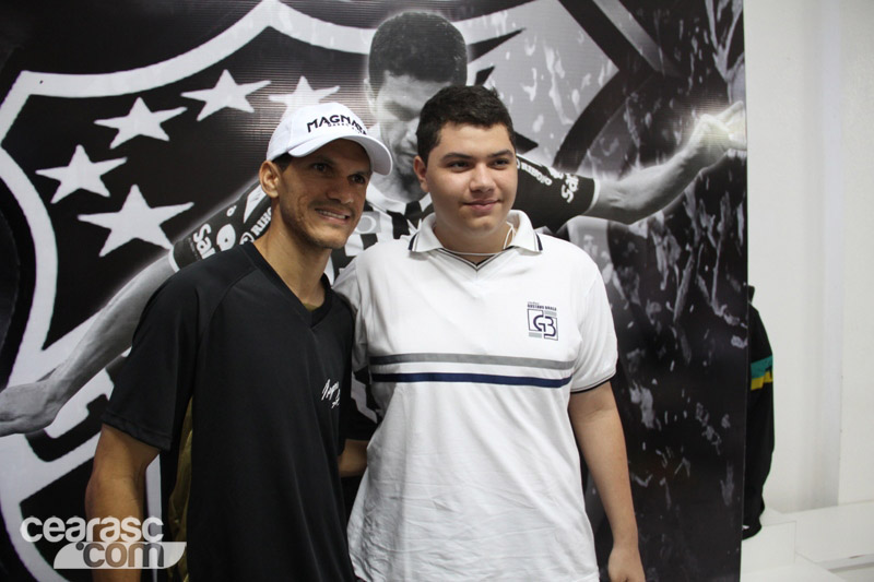 [22-04] Autógrafos com Magnata - Sou Mais Sede  - 47