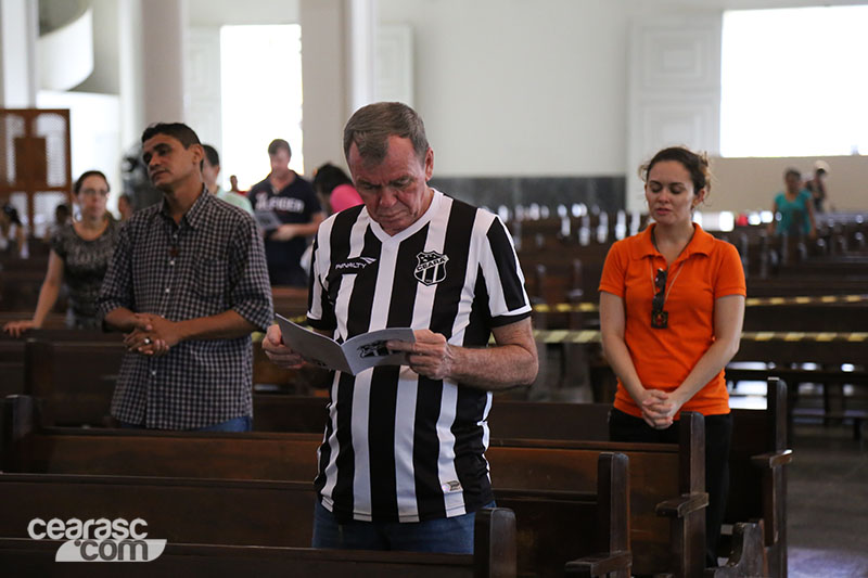 [09-04-2016] Missa de decreto - João Paulo II é padroeiro do Ceará SC - 40
