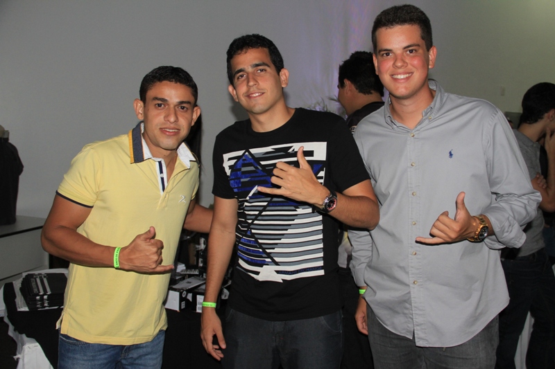 [30-01] Lançamento dos novos uniformes alvinegros com Nicole Bahls - 01 - 33